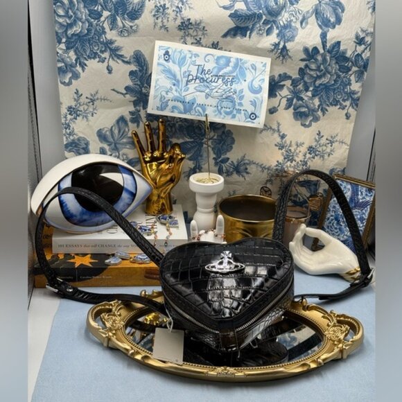 🆕 VIVIENNE WESTWOOD 🧿 NWT Ella Mini Heart Backpack, Black Croc - AUTHENTICATED - Picture 3 of 16